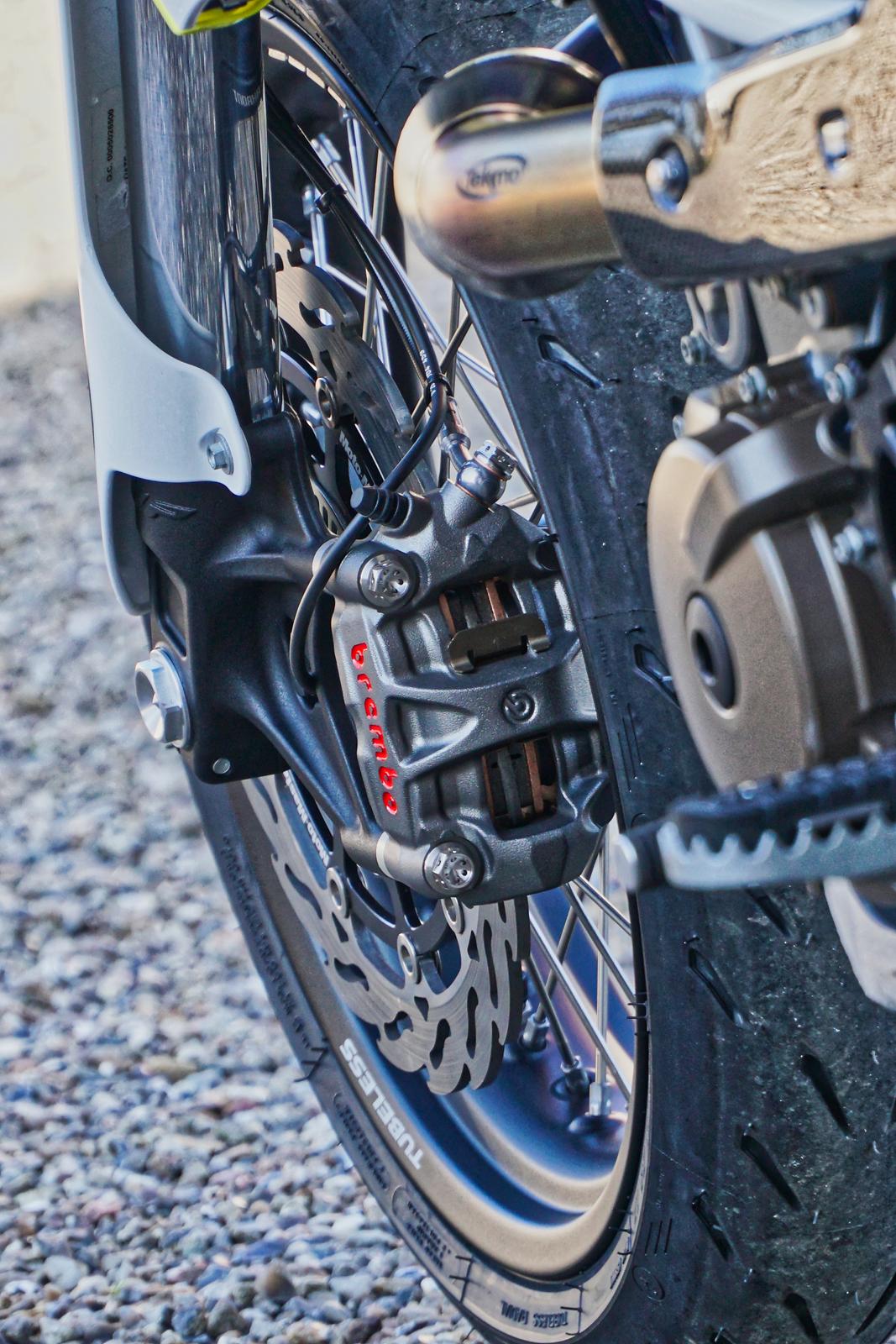 Husqvarna 701 Supermoto billede 11