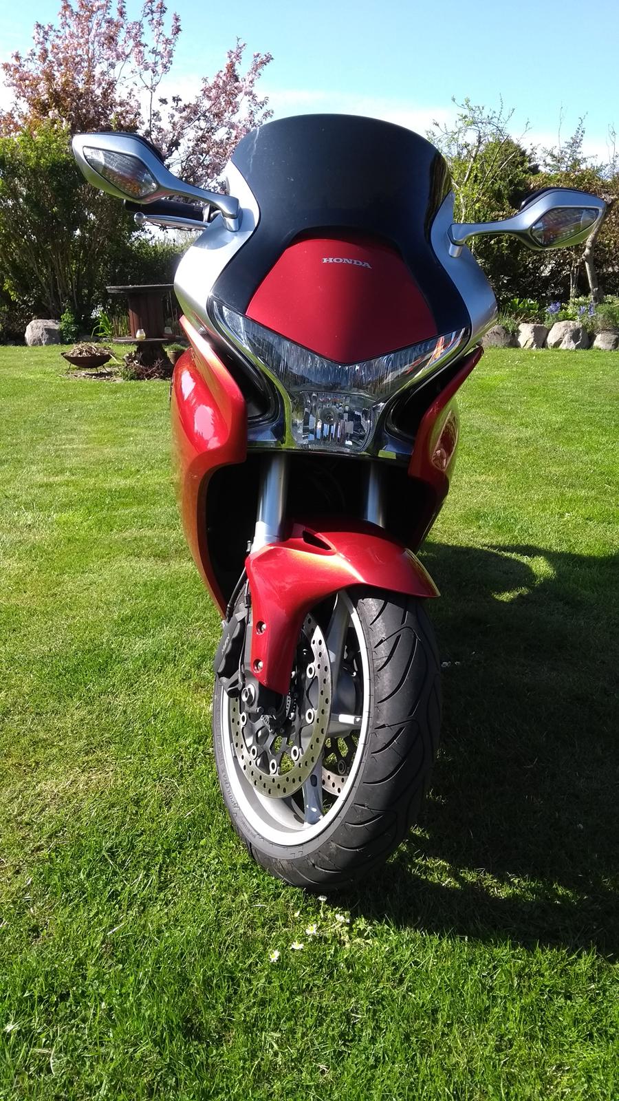 Honda VFR 1200F  billede 4