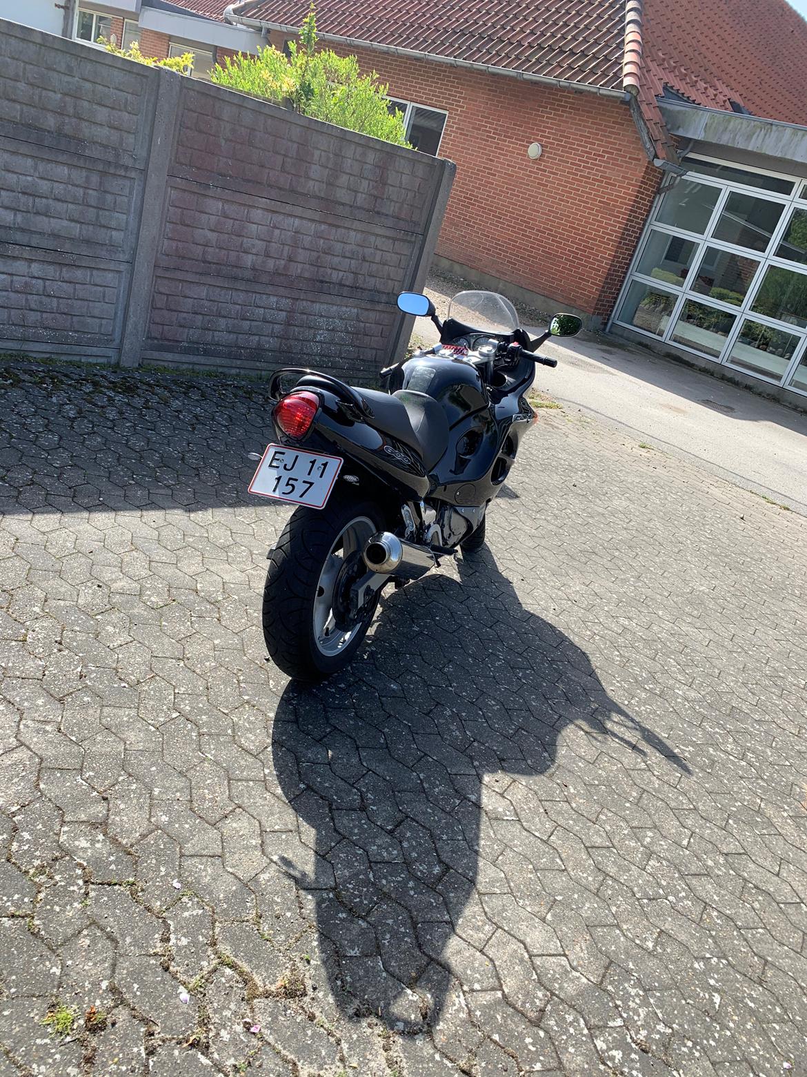 Suzuki Gsx600F (kone mc) billede 4