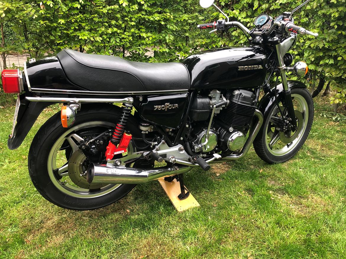 Honda cb 750 F0 billede 2