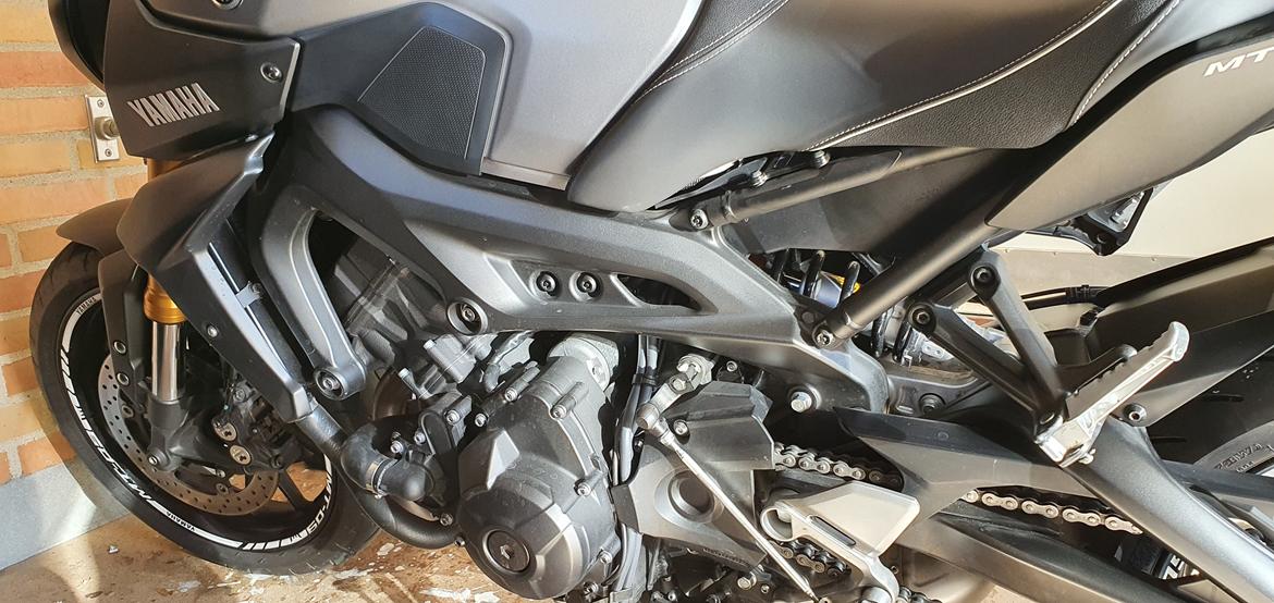 Yamaha MT-09 "SOLGT" billede 8