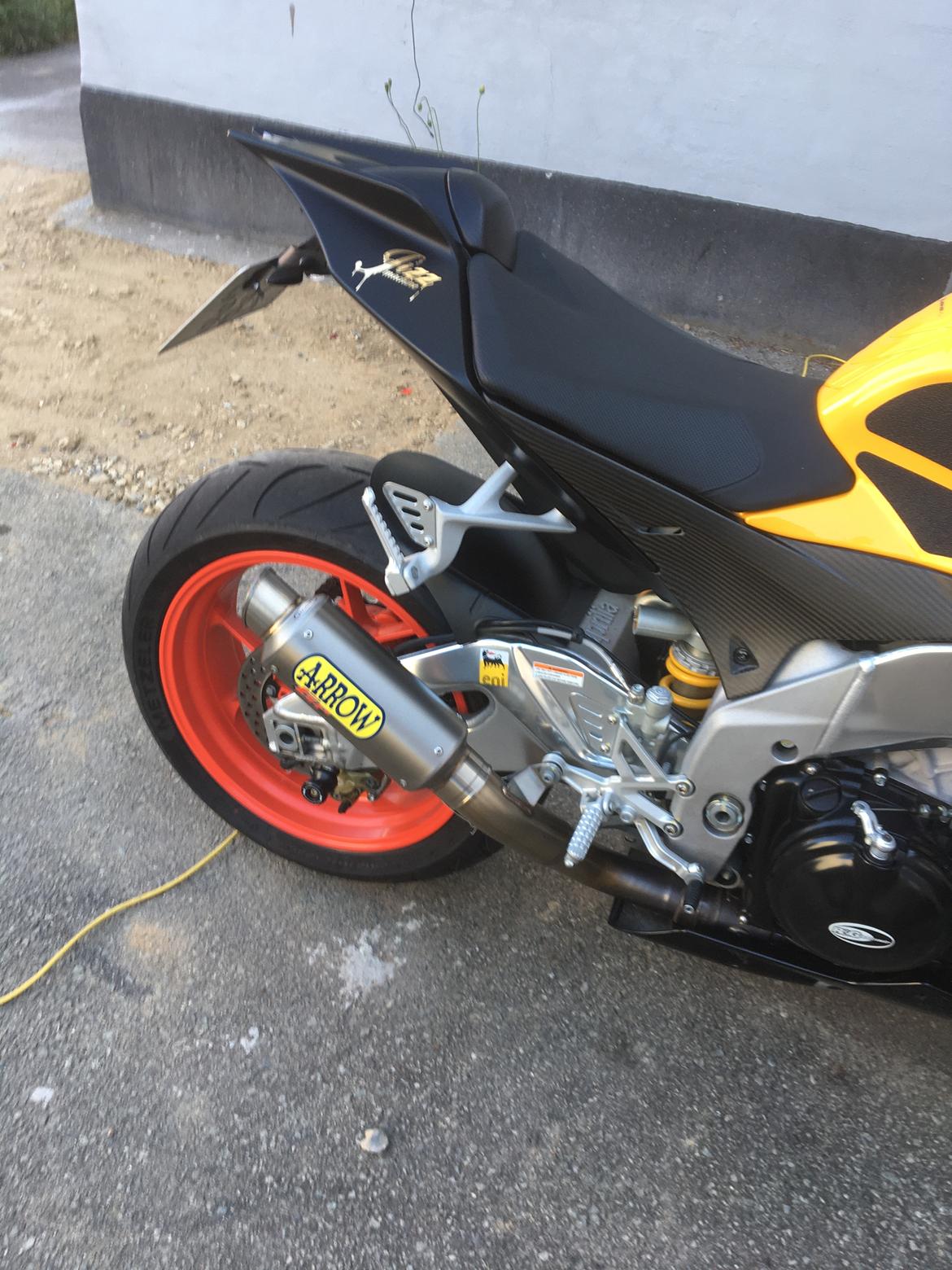 Aprilia V4R billede 7