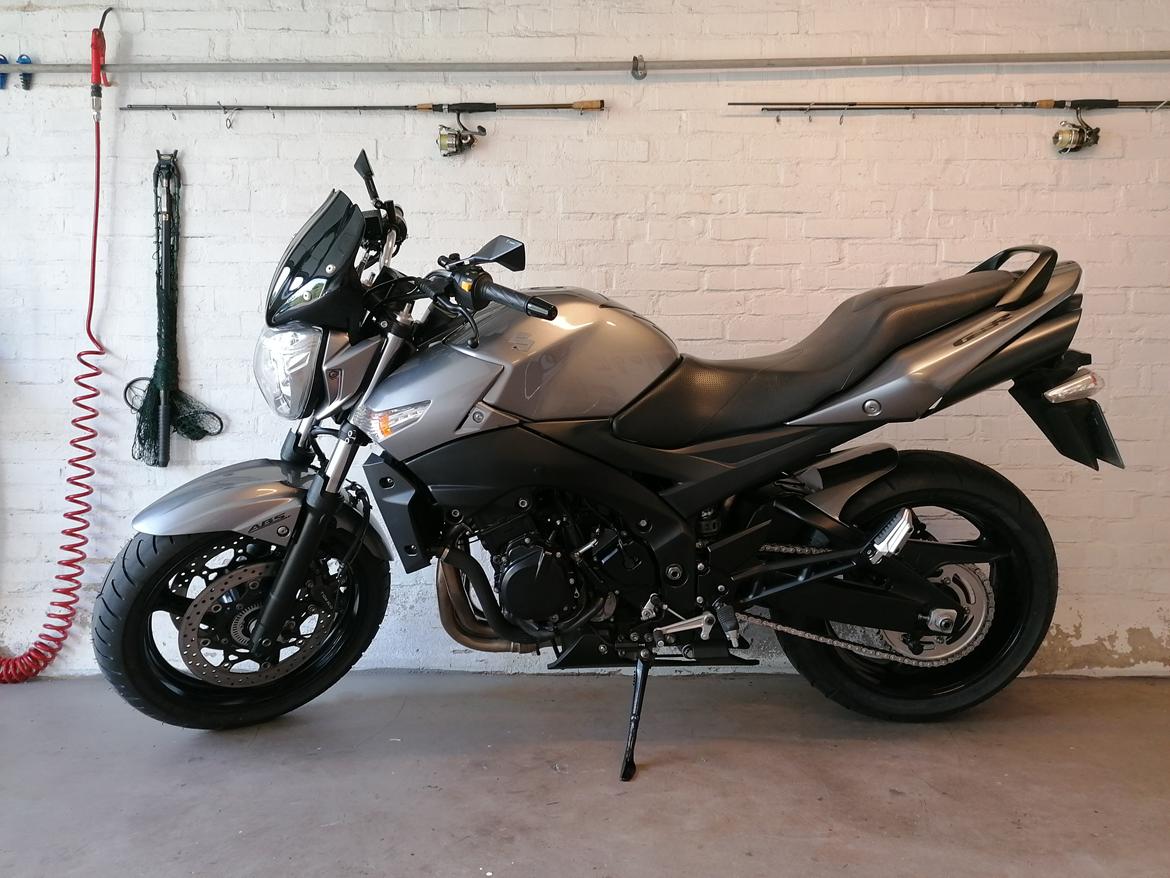 Suzuki GSR 600A billede 6