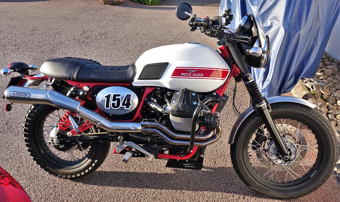 Moto Guzzi V7 II Stornello - LED ekstralys på crashbars. billede 45