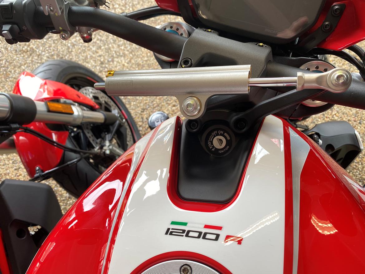 Ducati Monster 1200 R (SOLGT) billede 7