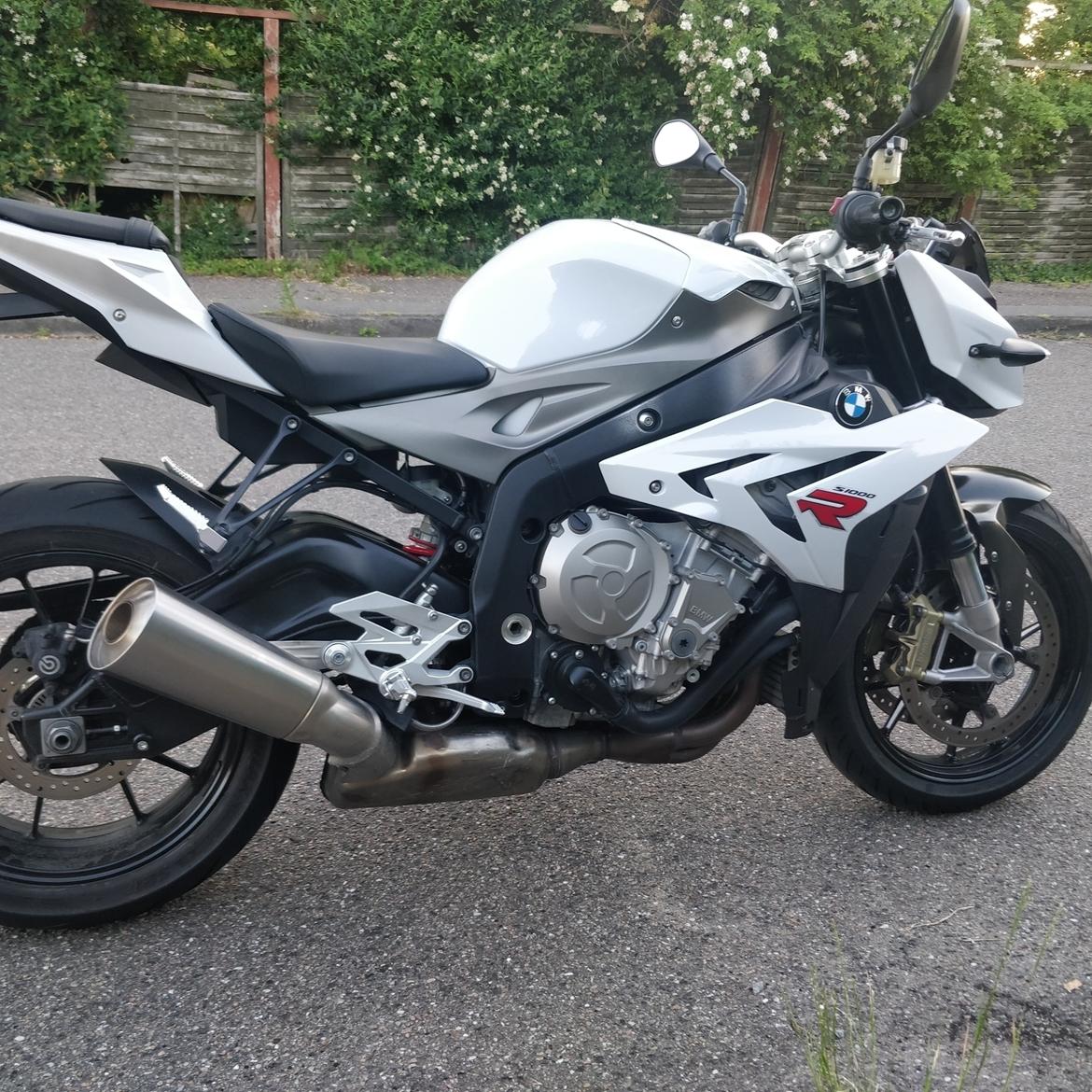 BMW S1000R billede 1