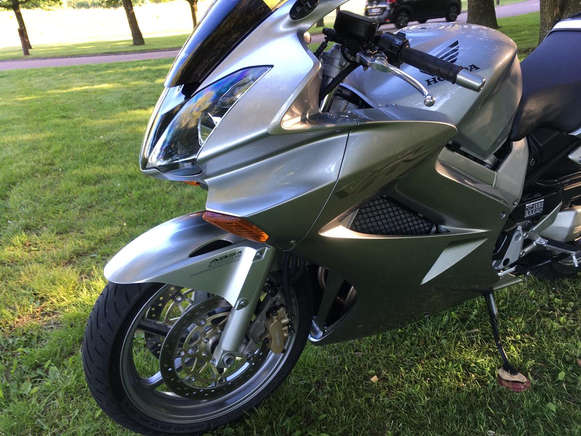 Honda VFR 800 VTEC billede 10