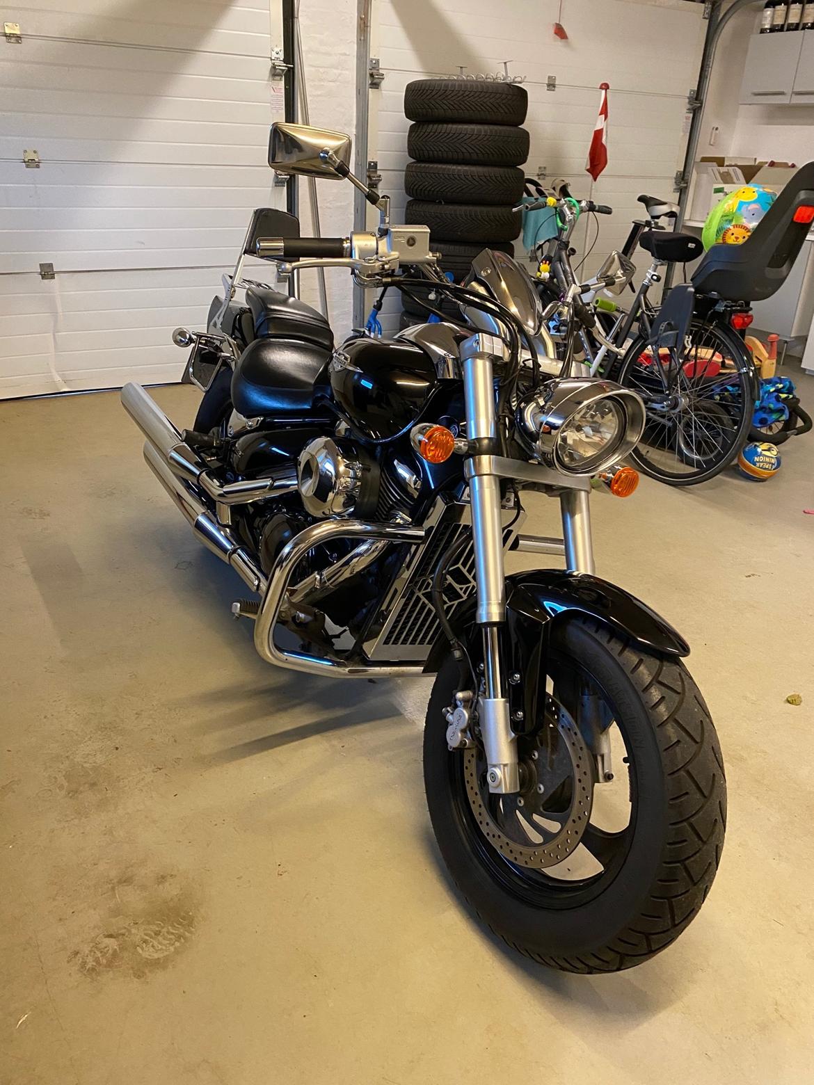 Suzuki Intruder M800 billede 6