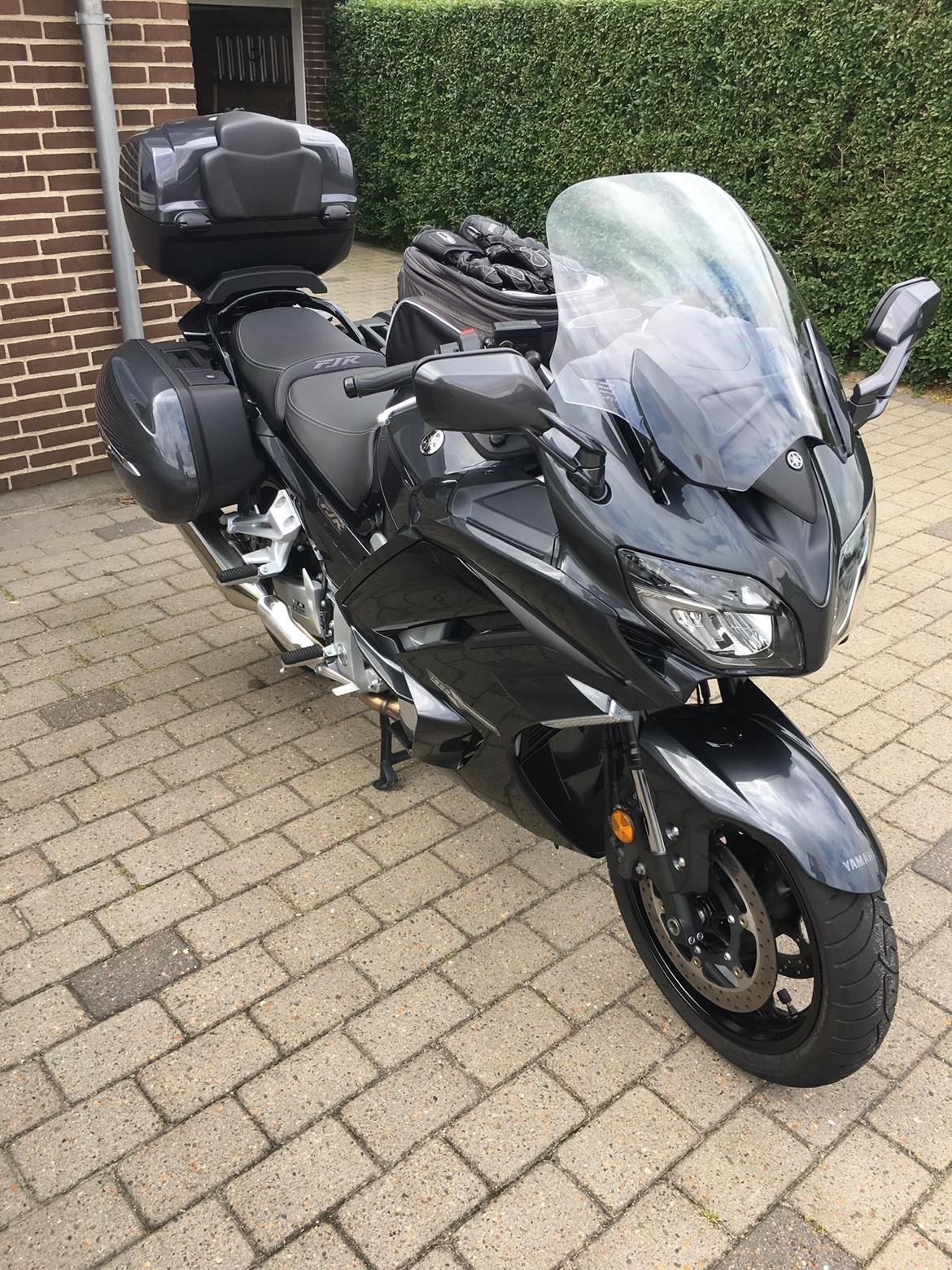 Yamaha FJR 1300 AE billede 2