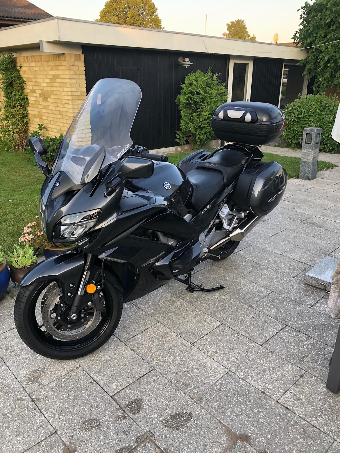 Yamaha FJR 1300 AE billede 3