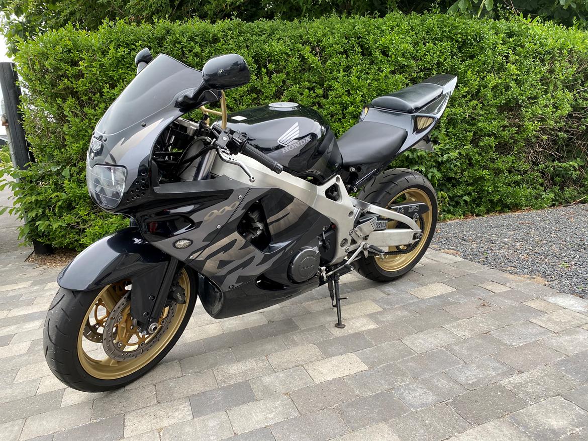 Honda Cbr 900 RR billede 4