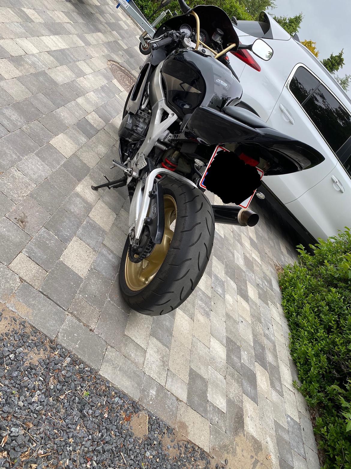 Honda Cbr 900 RR billede 8