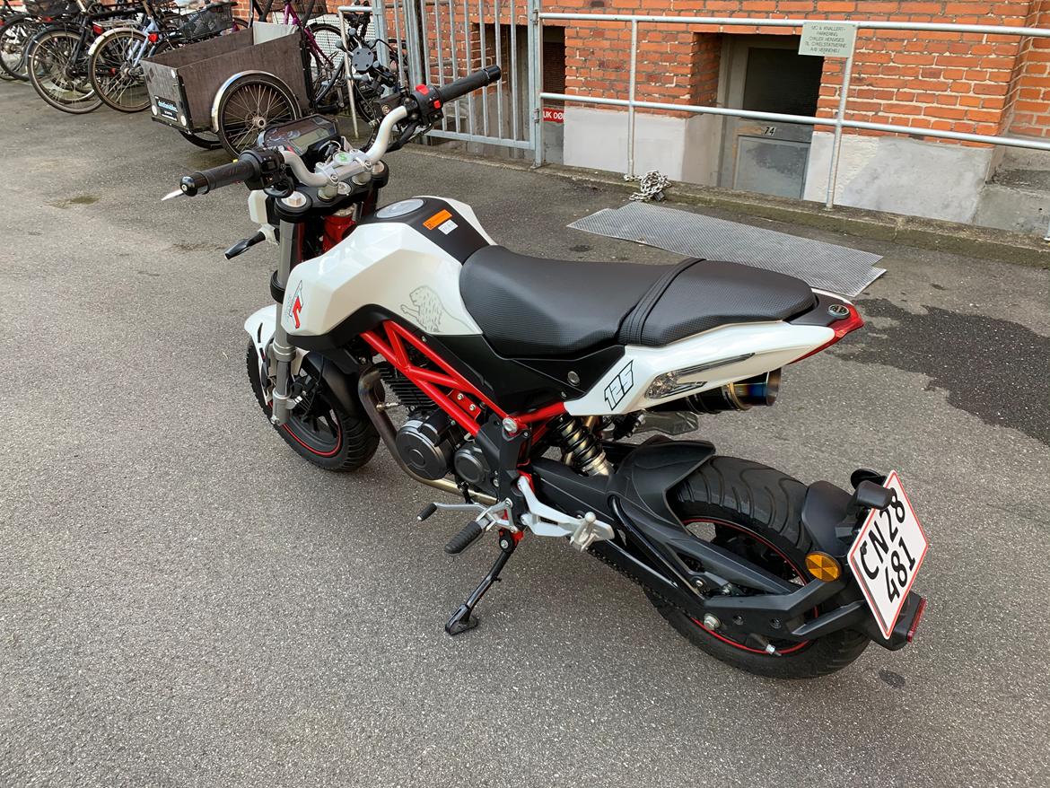 Benelli TNT 125 billede 2