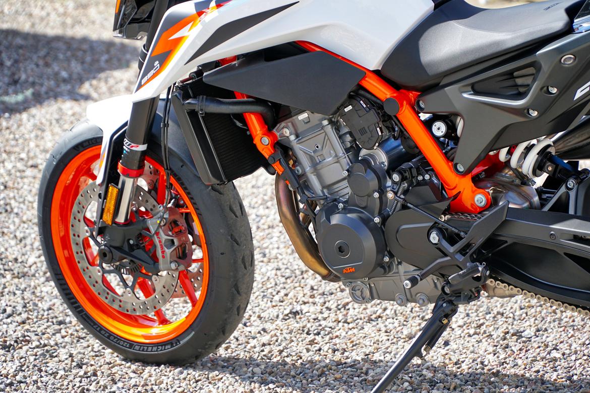 KTM DUKE 890 R billede 12