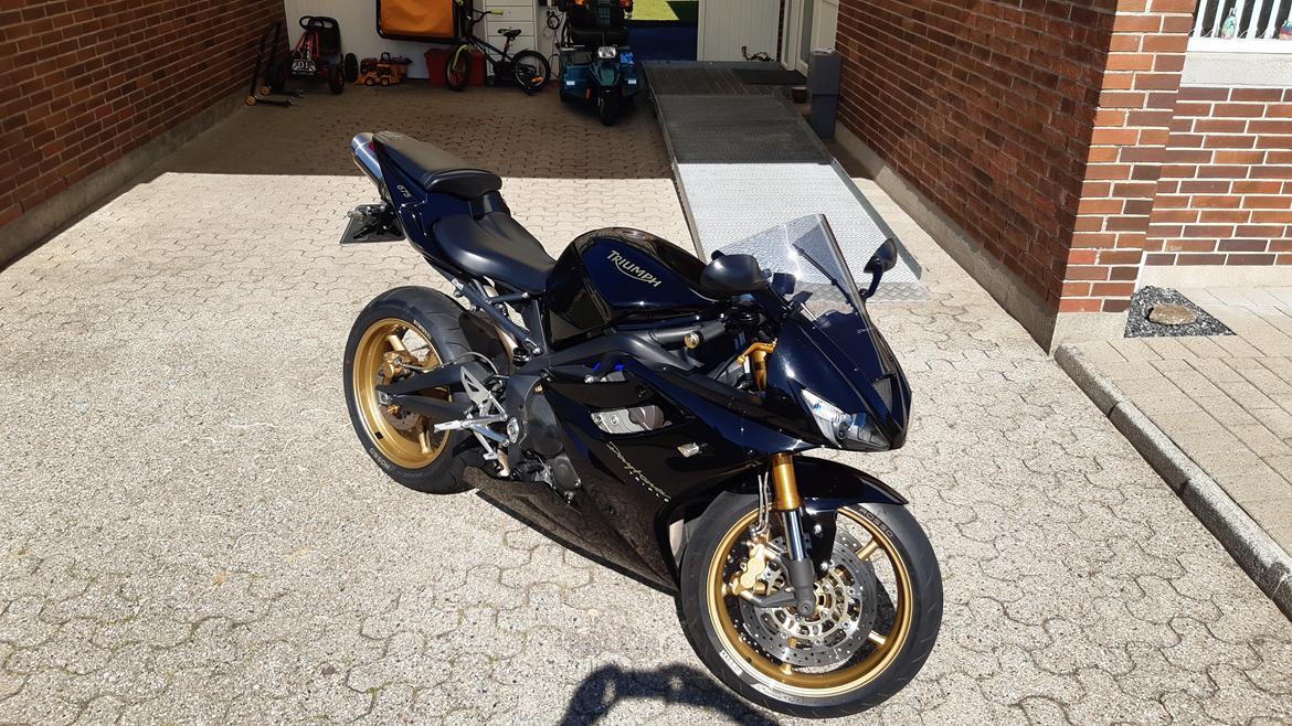 Triumph Daytona 675 "SOLGT" billede 28