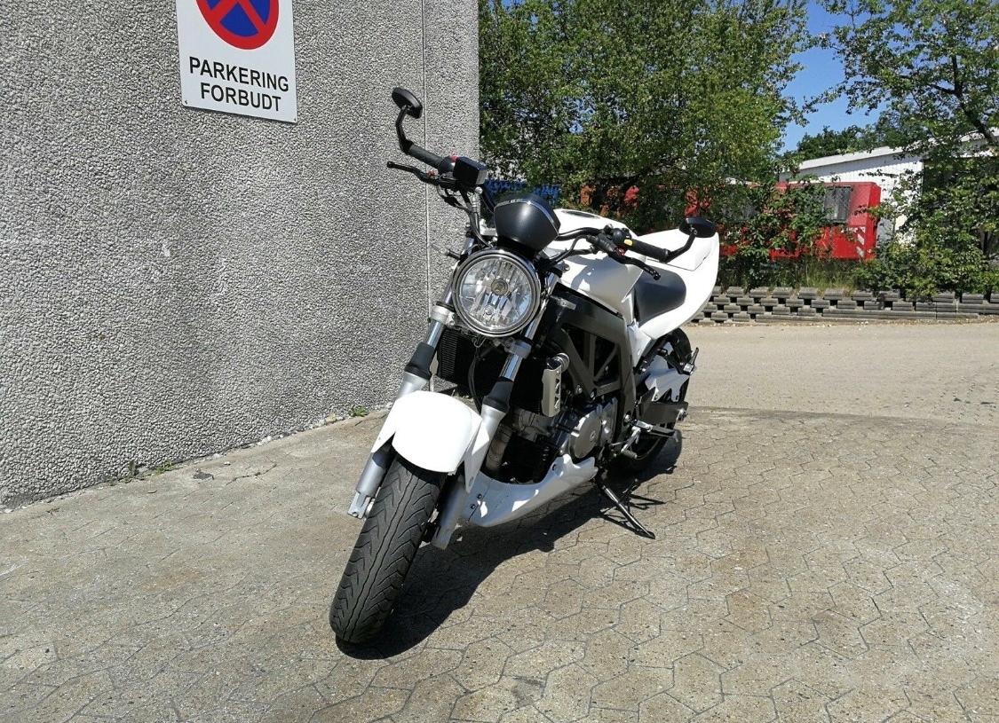 Suzuki Sv650 billede 2