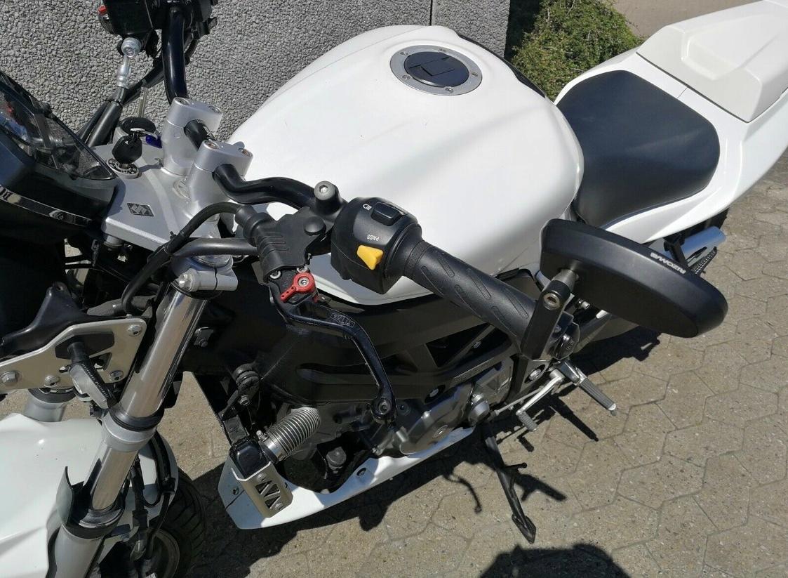 Suzuki Sv650 billede 6