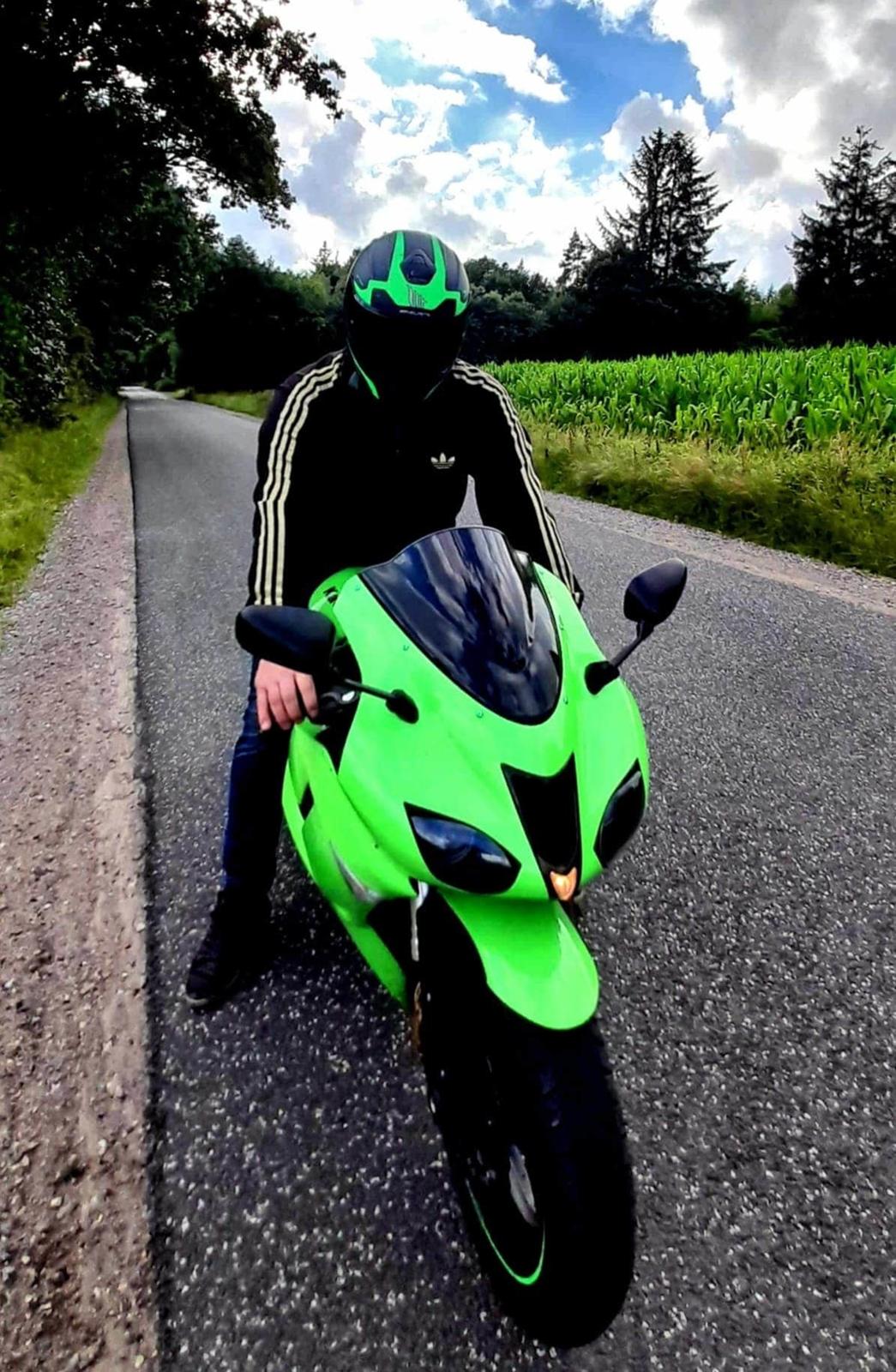 Kawasaki Zx6r ninja SOLGT  billede 5