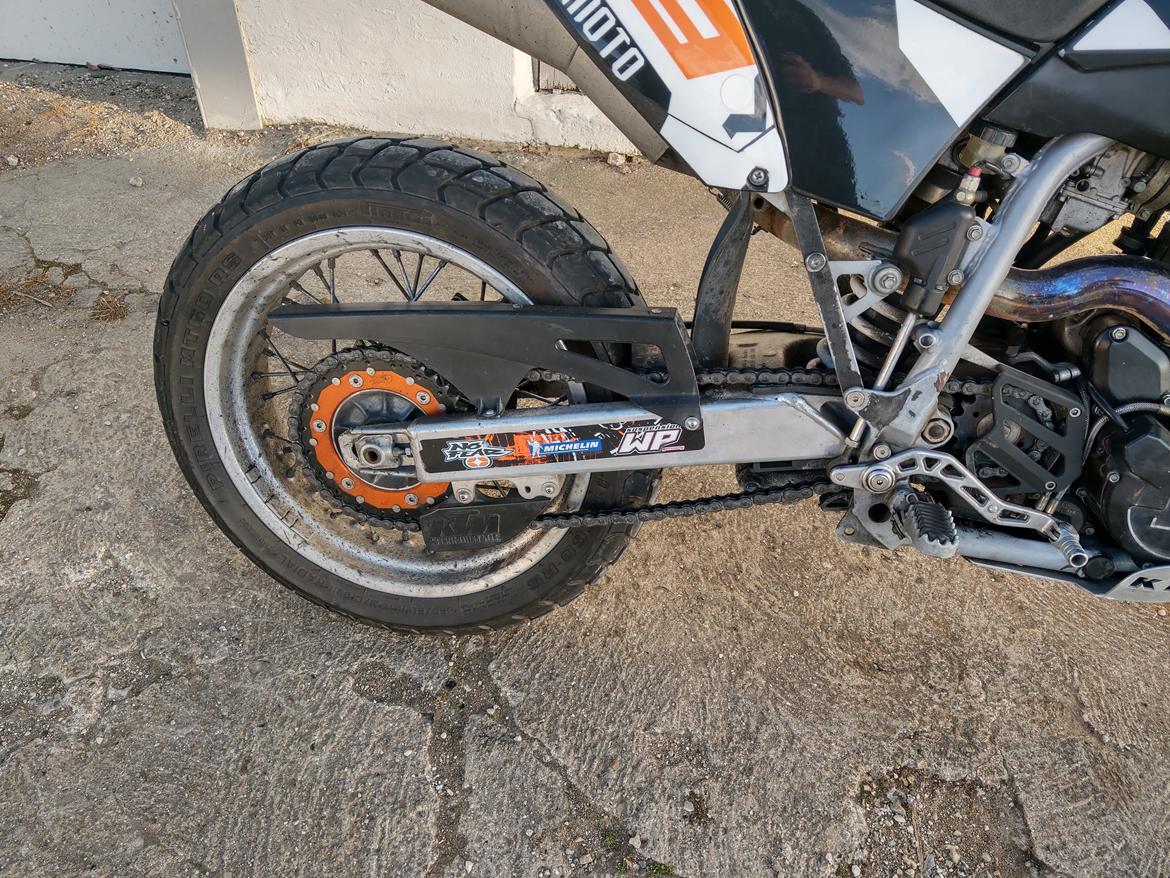 KTM 640 LC4-E Supermoto billede 5