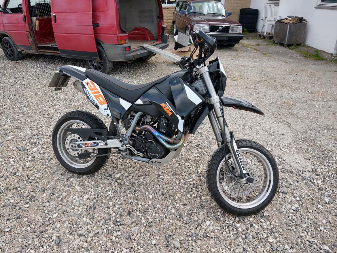 KTM 640 LC4-E Supermoto billede 9