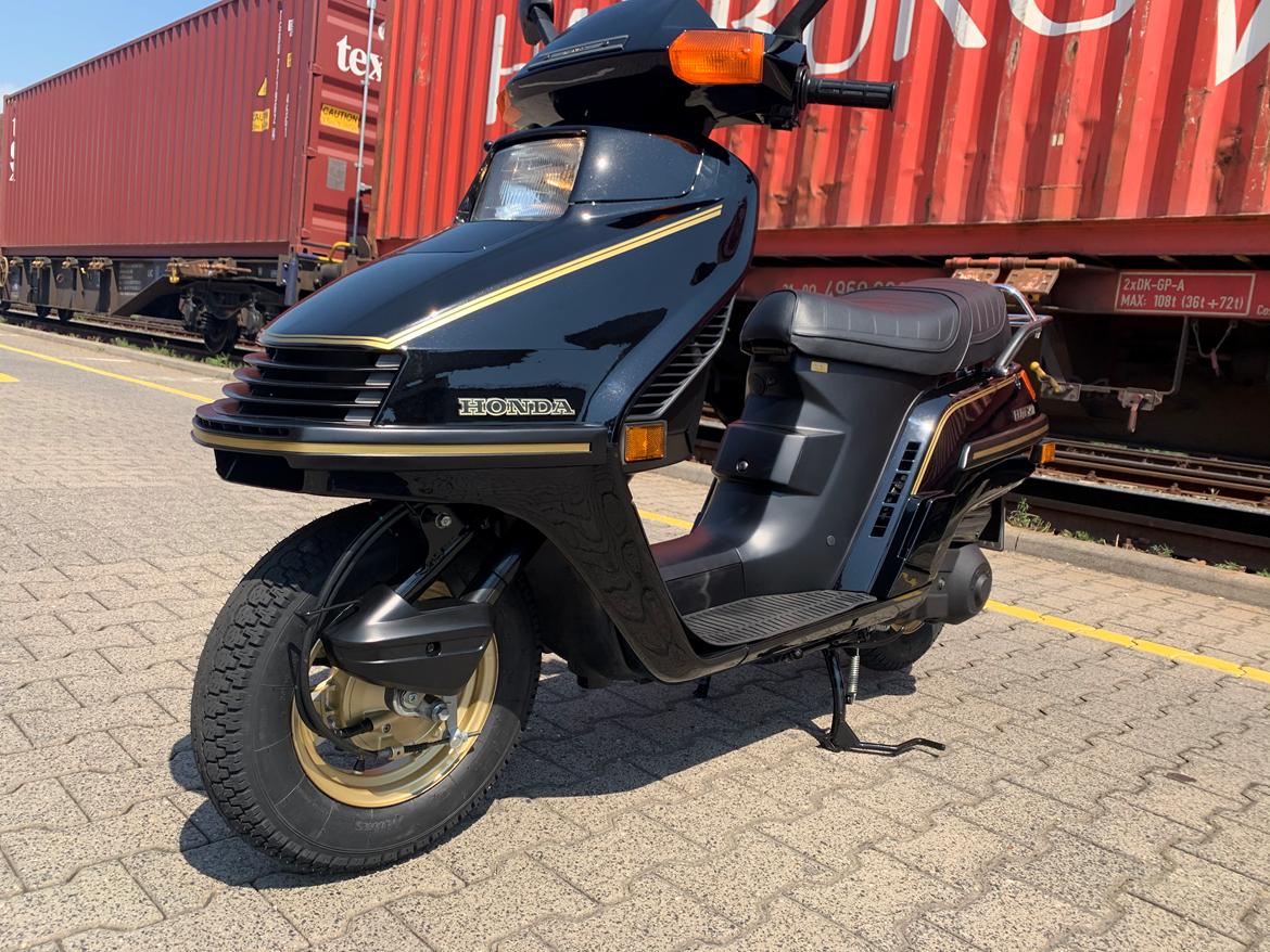 Honda CH250 Elite SOLGT 25. JAN. 2025 billede 4