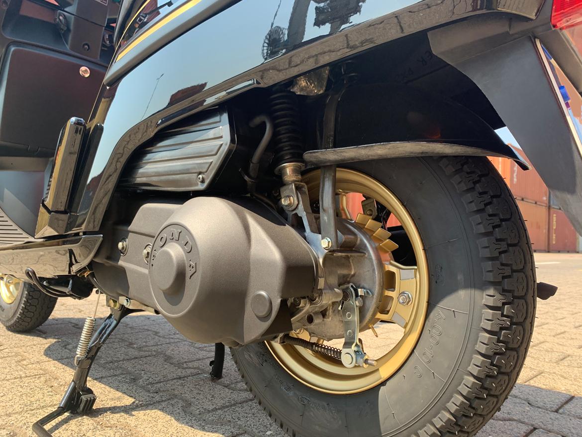 Honda CH250 Elite SOLGT 25. JAN. 2025 billede 7