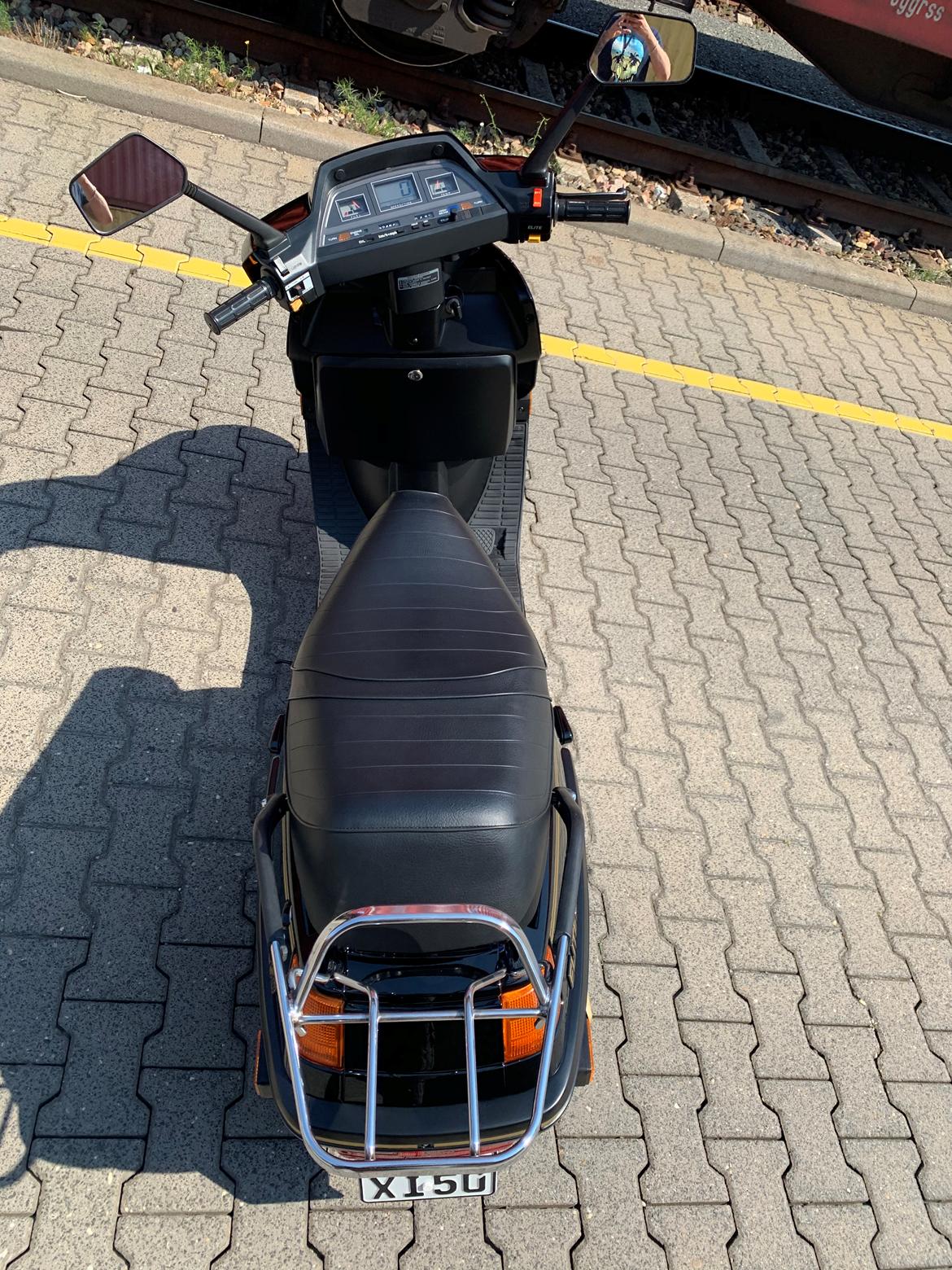 Honda CH250 Elite SOLGT 25. JAN. 2025 billede 11