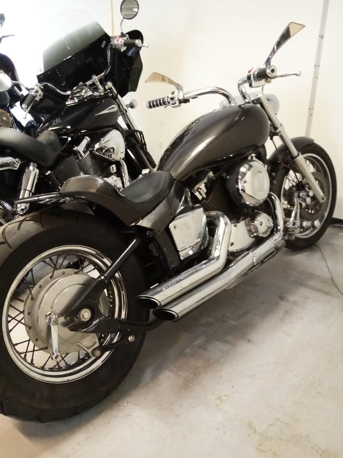 Yamaha XVS 650 Dragstar billede 4