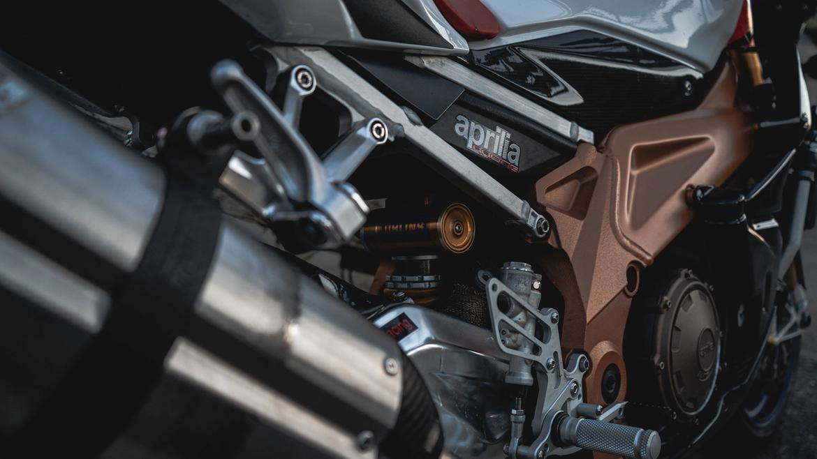 Aprilia Tuono 1000RR Factory billede 11