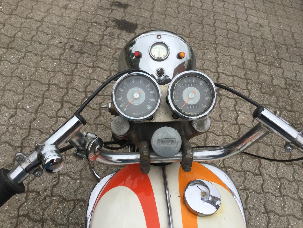 Triumph T120 Bonneville billede 4