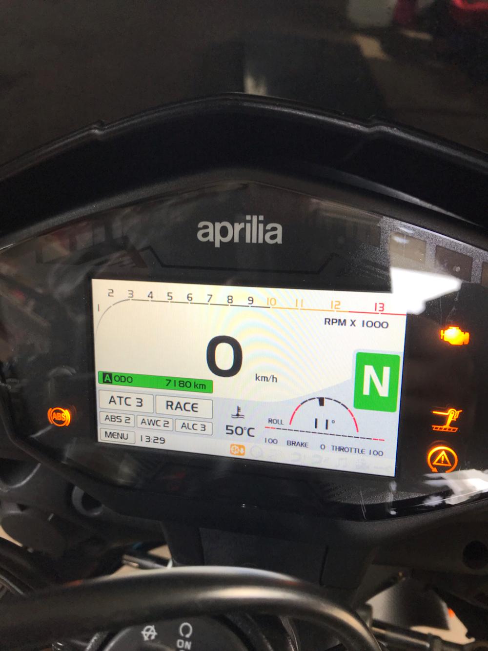 Aprilia Tuono v4 1100 rr billede 8