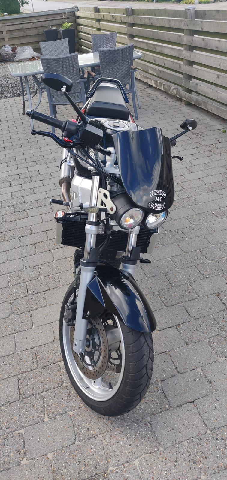 Suzuki SV 650 N billede 2