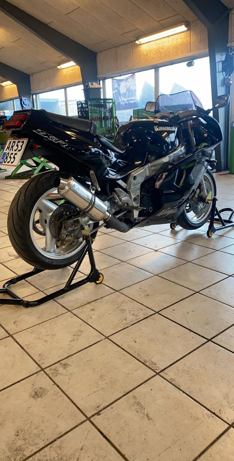 Kawasaki ZXR 750 H2 billede 3