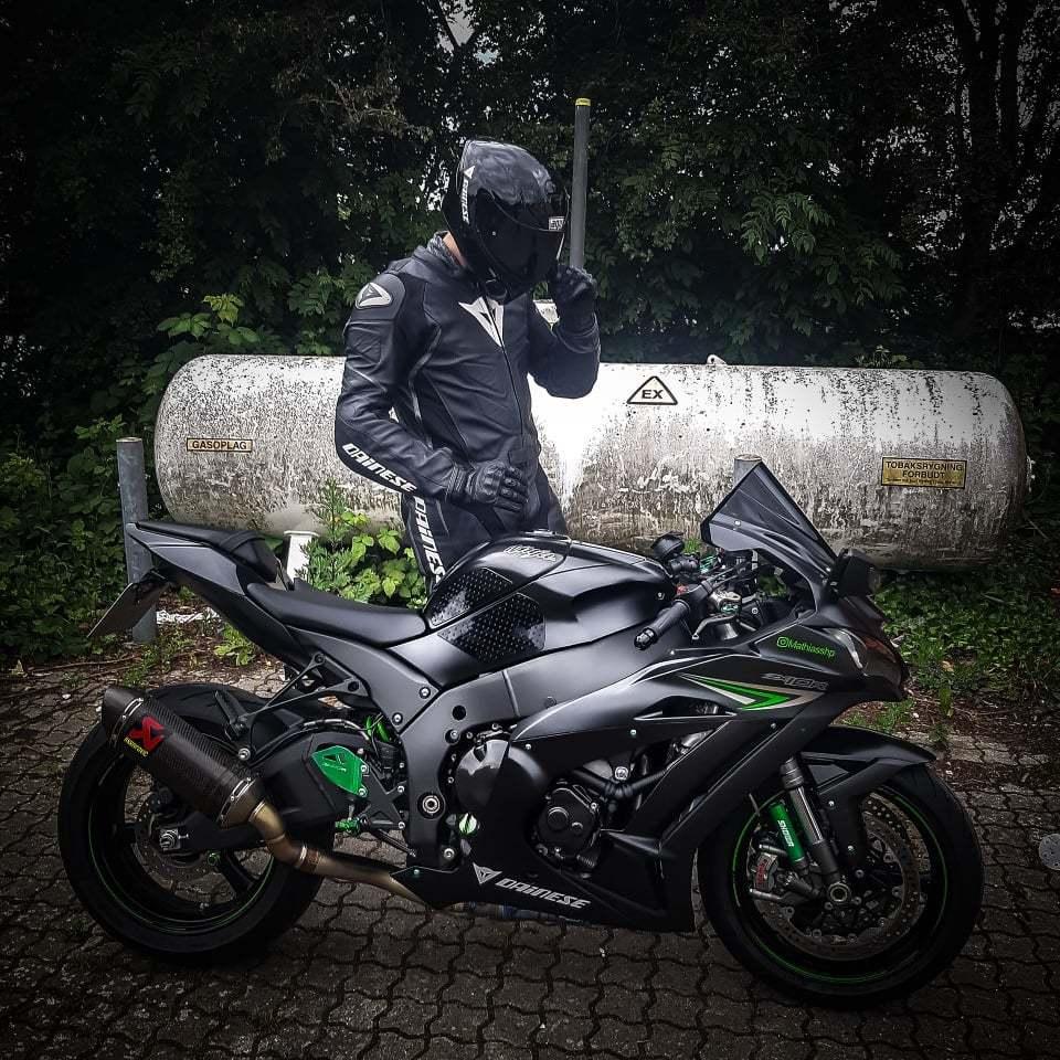 Kawasaki ZX10R billede 1