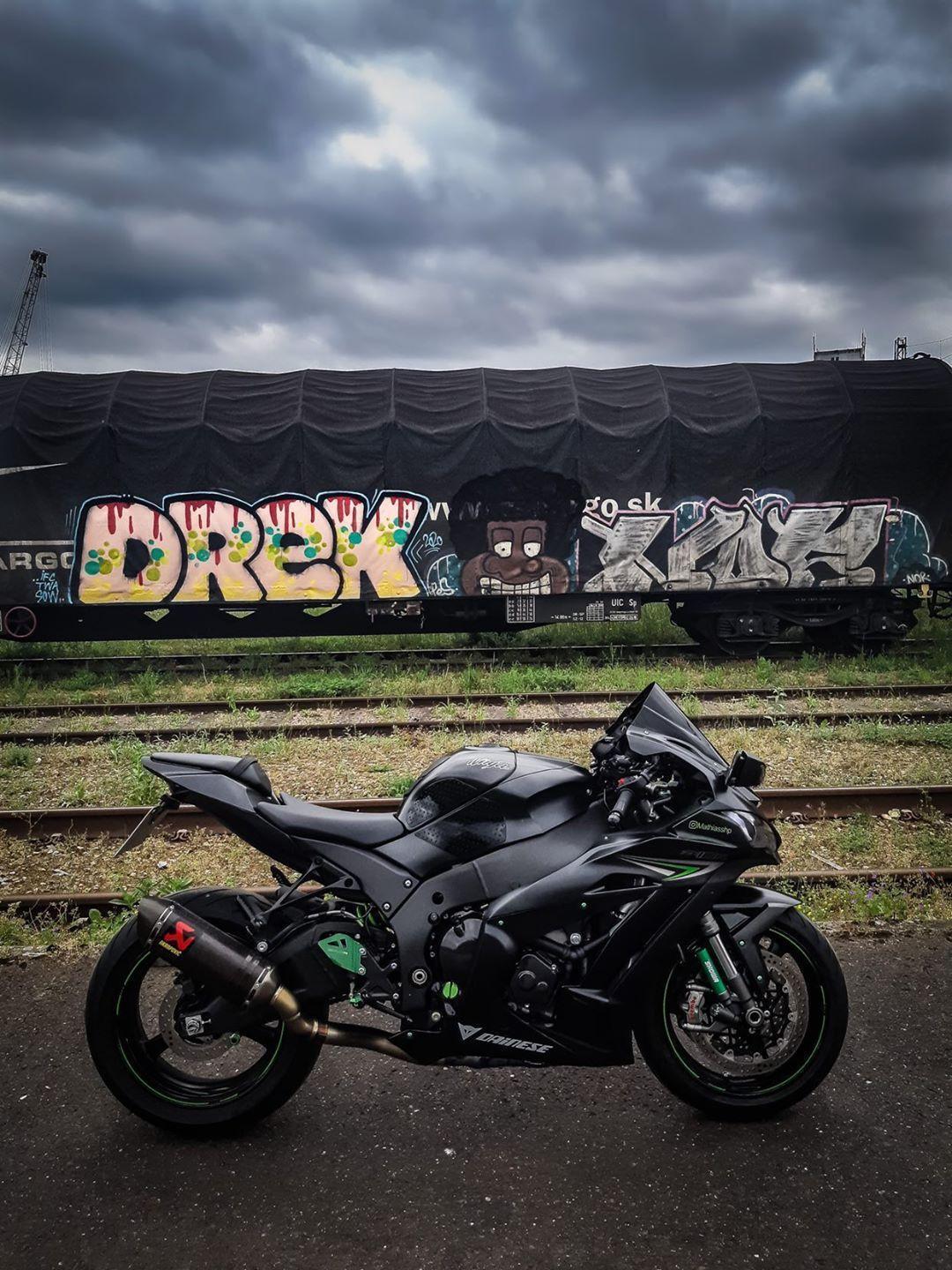 Kawasaki ZX10R billede 9