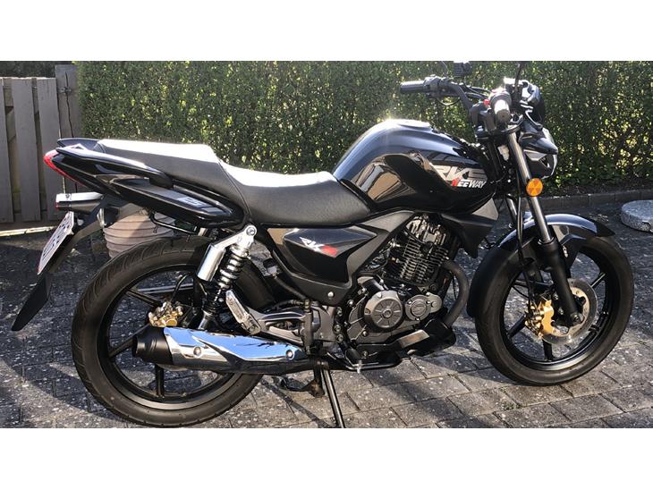 Keeway RKS 125 billede 1