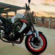 Yamaha MT-09