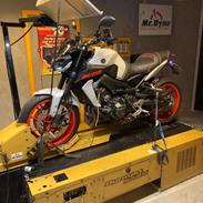 Yamaha MT-09
