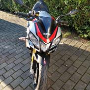 Aprilia Tuono V4 RR