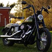 Harley Davidson FXDB Dyna Street Bob