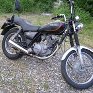 Yamaha SR 250 SE