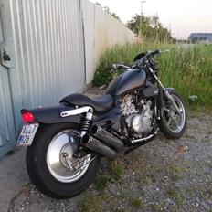 Honda VF 750 C - Super Magna * SOLGT