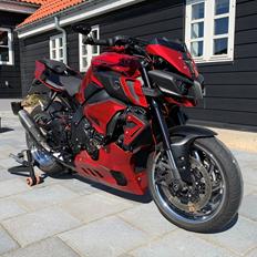 Yamaha MT 10 SOLGT :-/