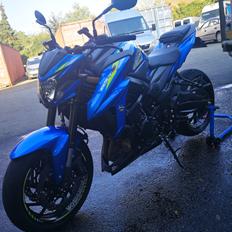 Suzuki GSX-S  YOSHIMURA EDITION