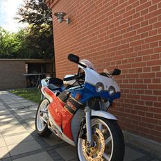 Honda NC30 VFR 400R