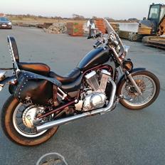 Suzuki VS 750 GLP Intruder
