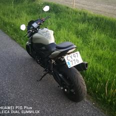 Suzuki GSXS 750 