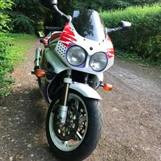 Honda CBR 900 SC28