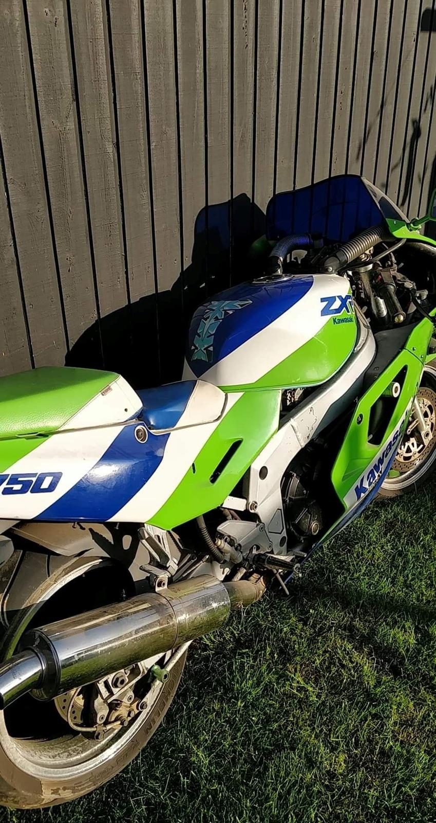 Kawasaki ZXR 750 H2 billede 2