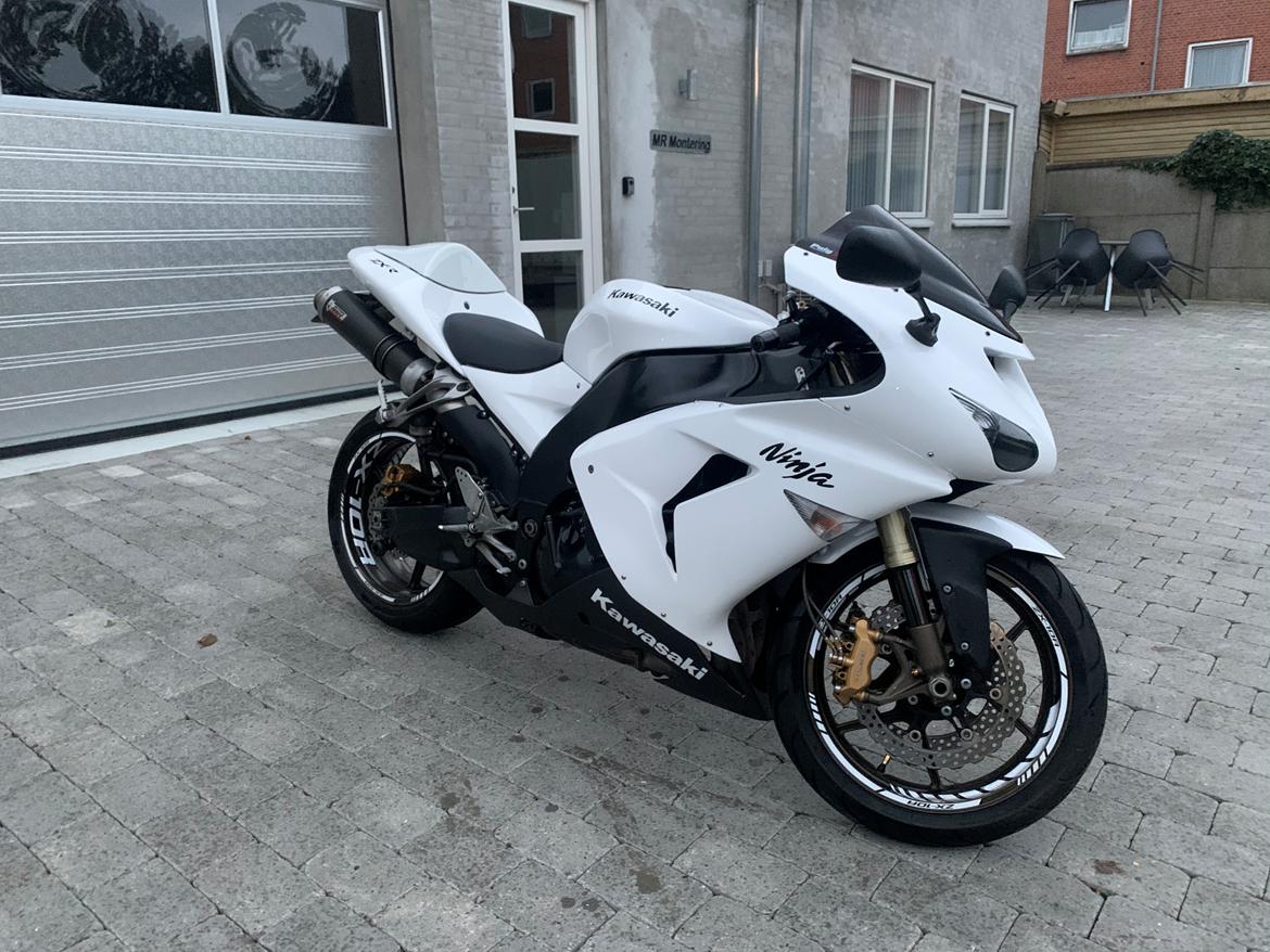 Kawasaki Ninja ZX10-R billede 1